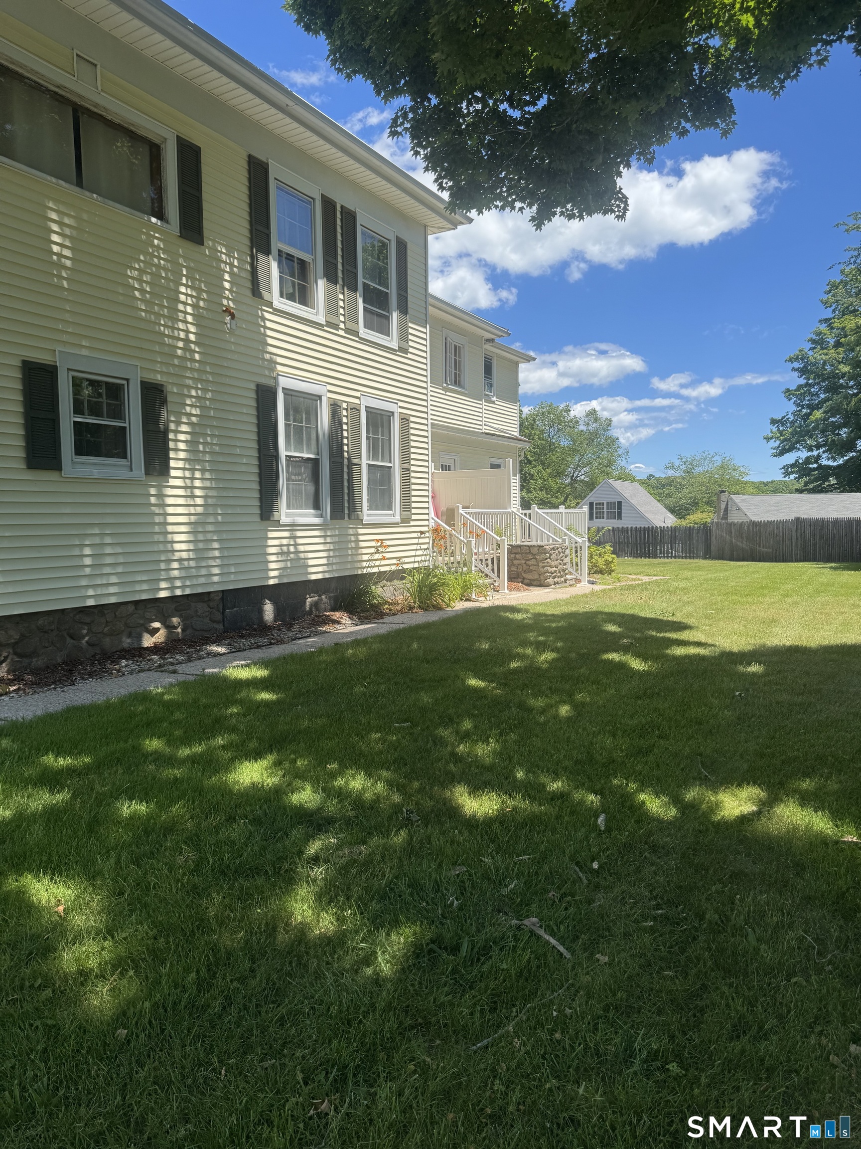 43-45 High Street Clinton, CT 06413 - Photo 3 of 28