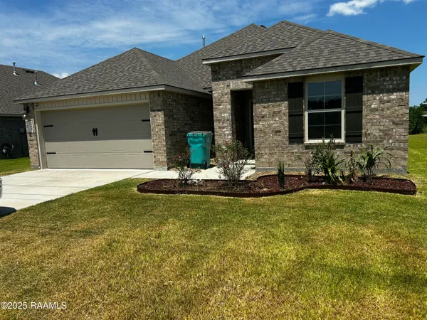 $252,500 | 284 Caribbean Boulevard, Sunset, LA 70584