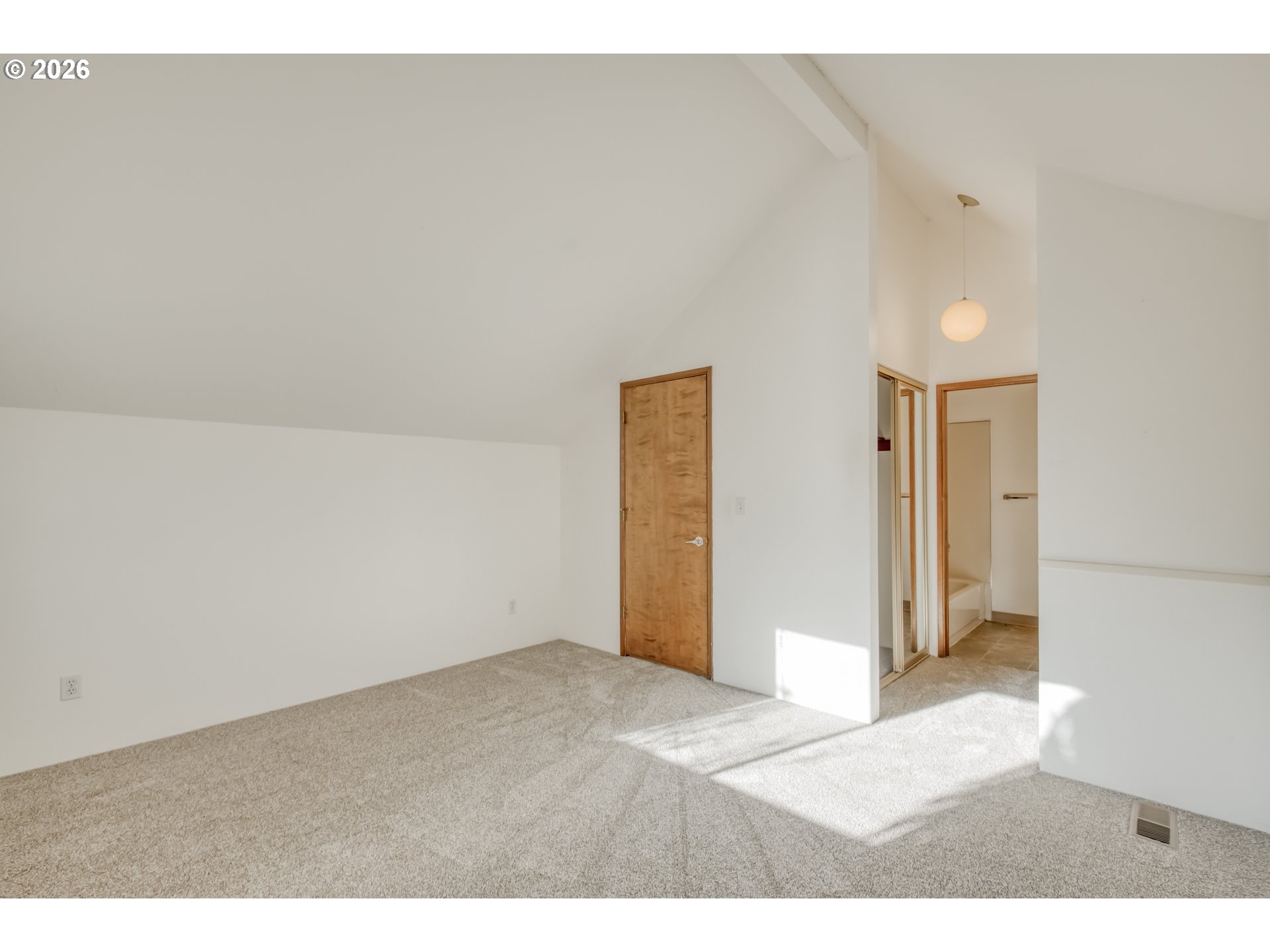 9731 Southwest London Court Portland, OR 97223 - Photo 20 of 27 a view of an empty room