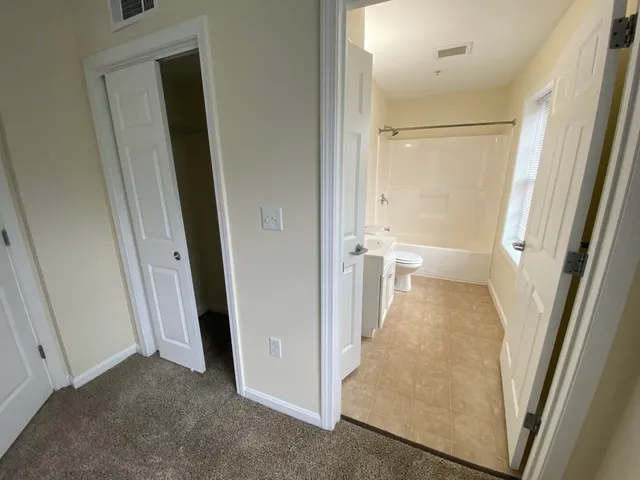 $1,945 | 30 Sentinel Court, Unit L08, Manchester, NH 03103