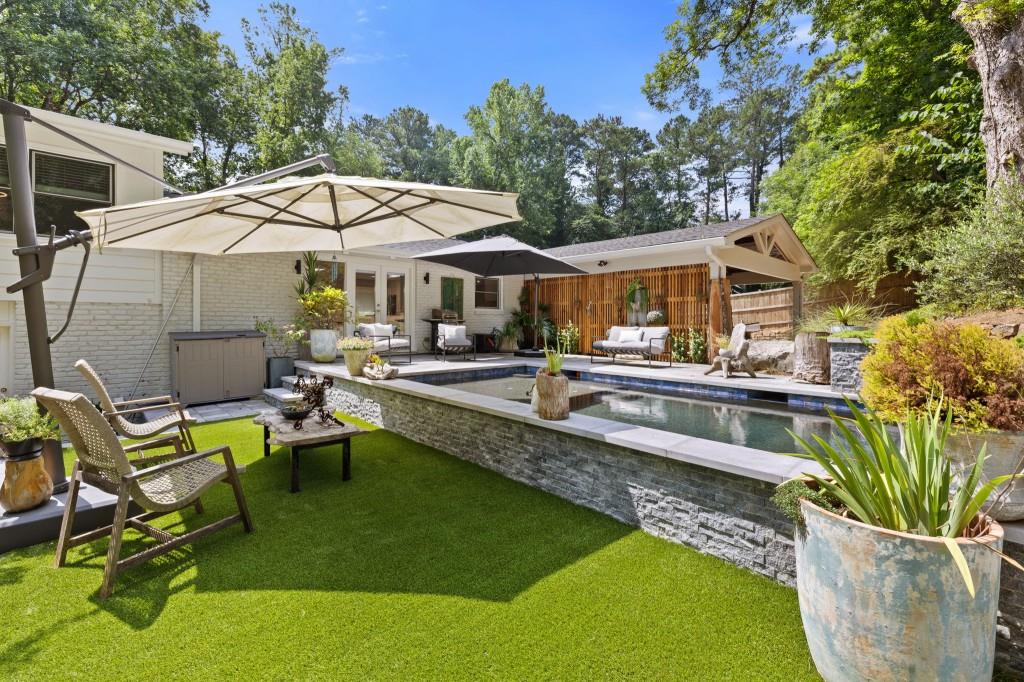 6490 Scott Valley Road Northwest Sandy Springs, GA 30328 - Photo 7 of 45