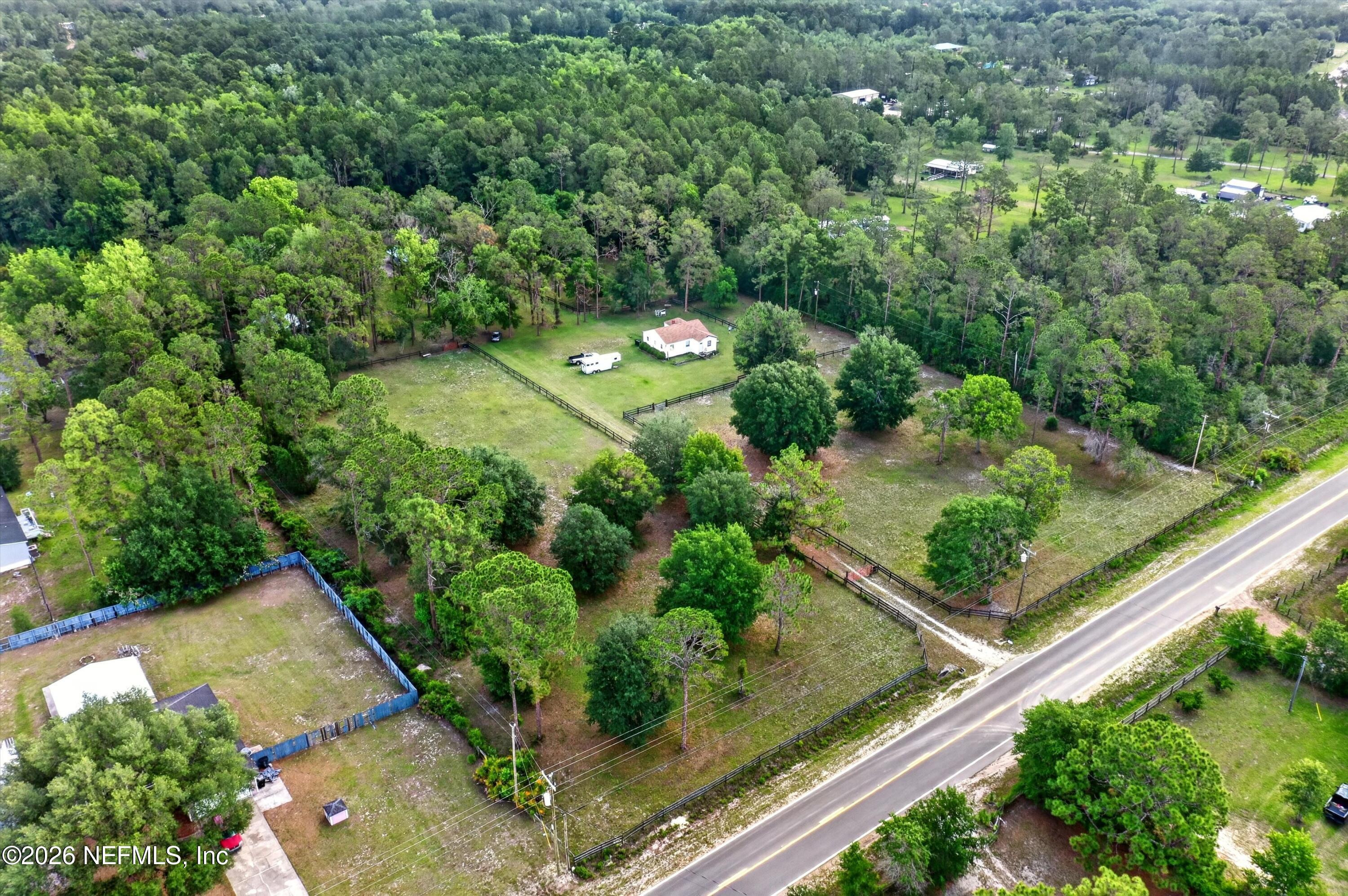 5214 Carter Spencer Road Middleburg, FL 32068 - Photo 26 of 50 an aerial view of a yard