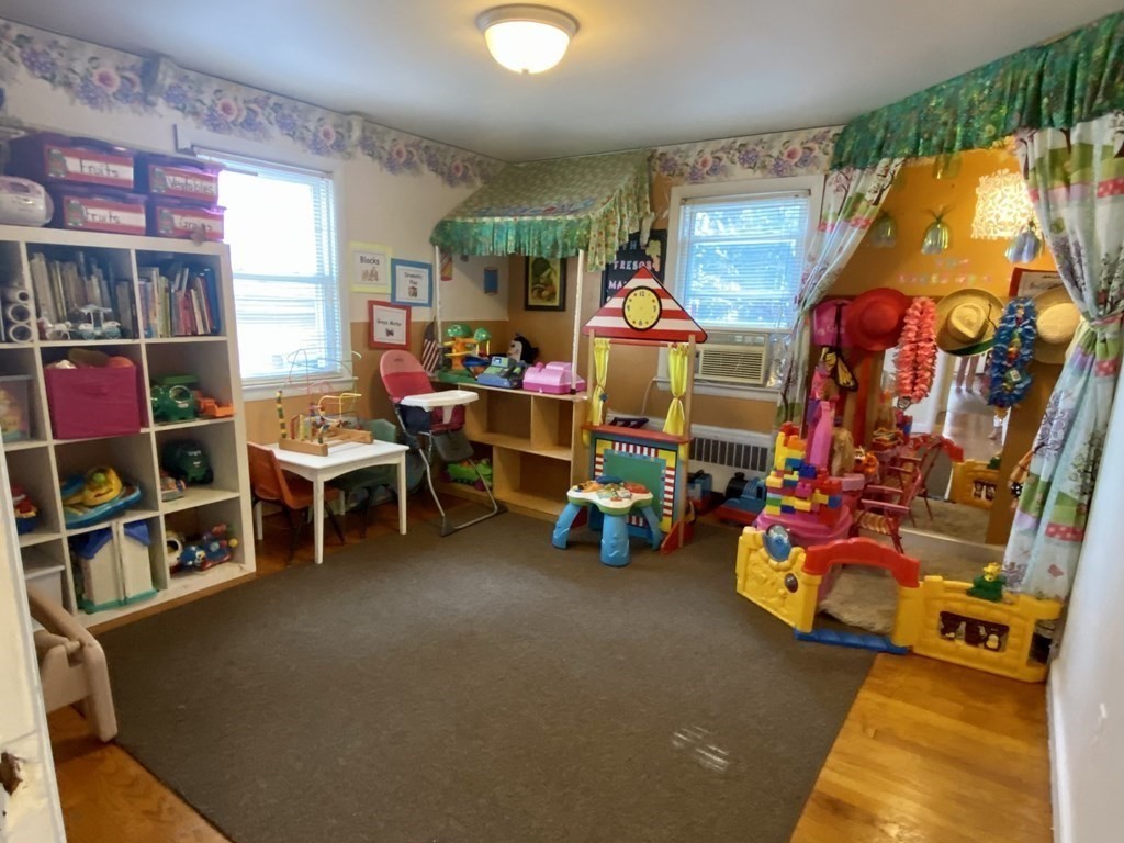 1 Ramsdell Avenue Boston, MA 02131 - Photo 6 of 19 Gallery Image 6