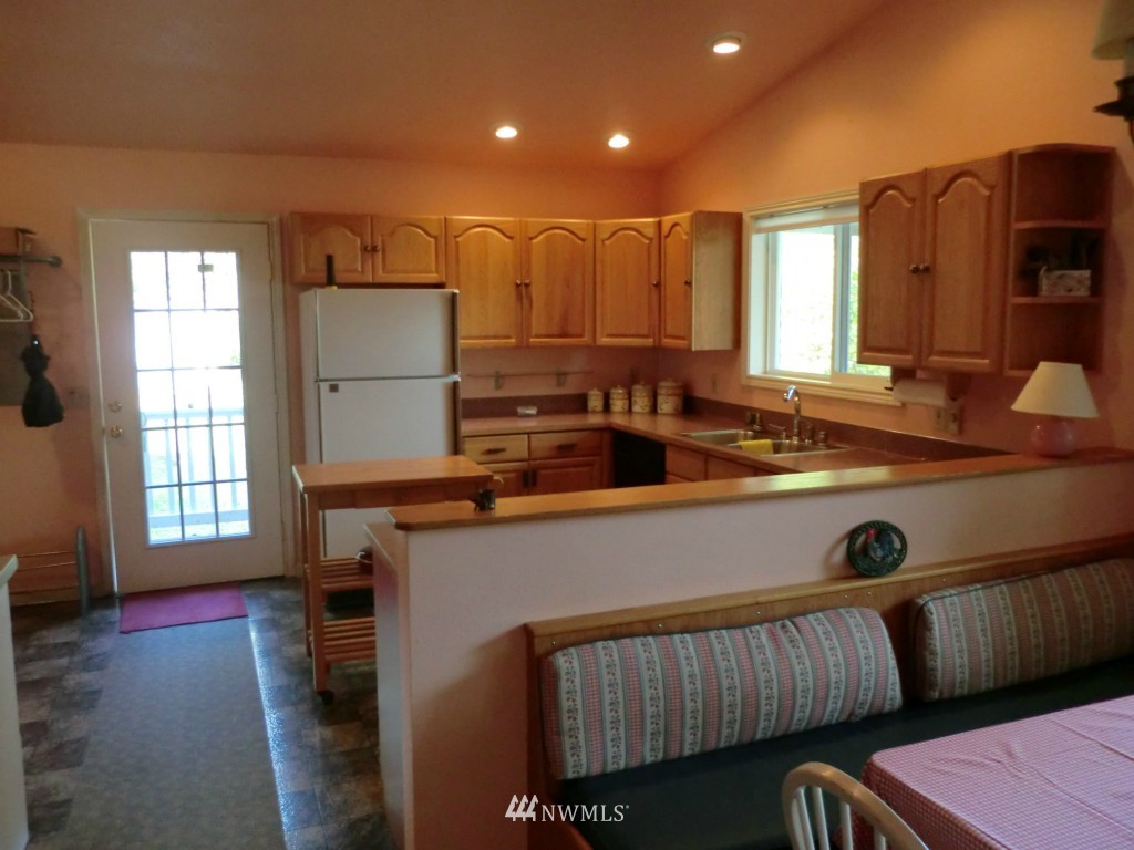 13208 Sandridge Road Long Beach, WA 98631 - Photo 7 of 15 Gallery Image 7