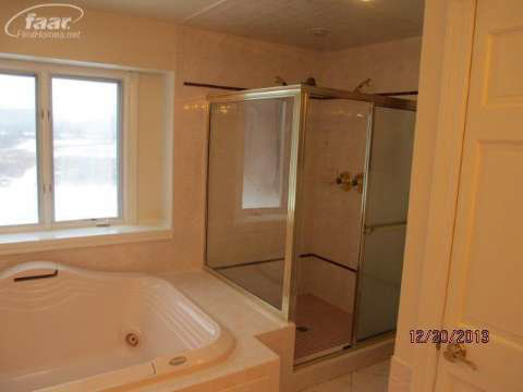 10007 Potter Road Flushing, MI 48433 - Photo 16 of 28 20389388-15.JPG