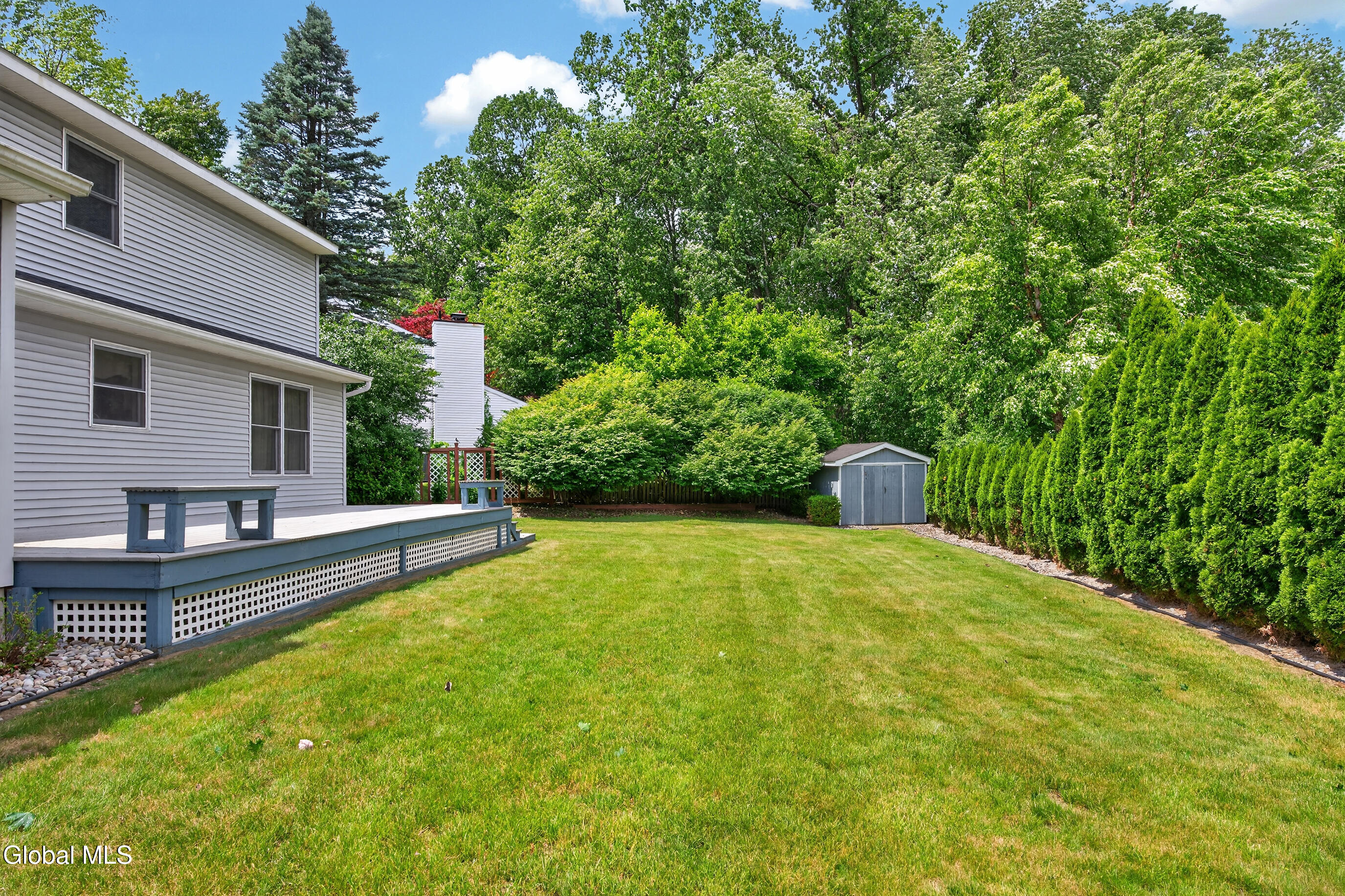 44 Mallard Road Bethlehem, NY 12077 - Photo 8 of 90 007-44-Mallard-Rd-Glenmont-NY-12077