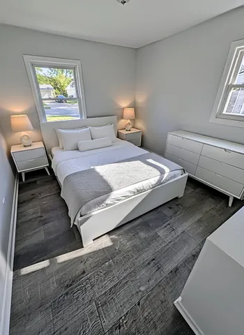 $385,000 | 1005 Valley Stream Drive, Wheeling, IL 60090