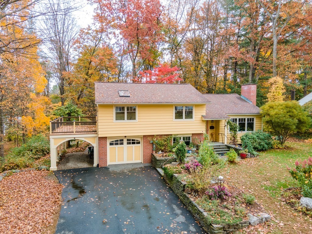 44 Fox Farms Road Northampton, MA 01062 - Photo 1 of 42 Gallery Image 1