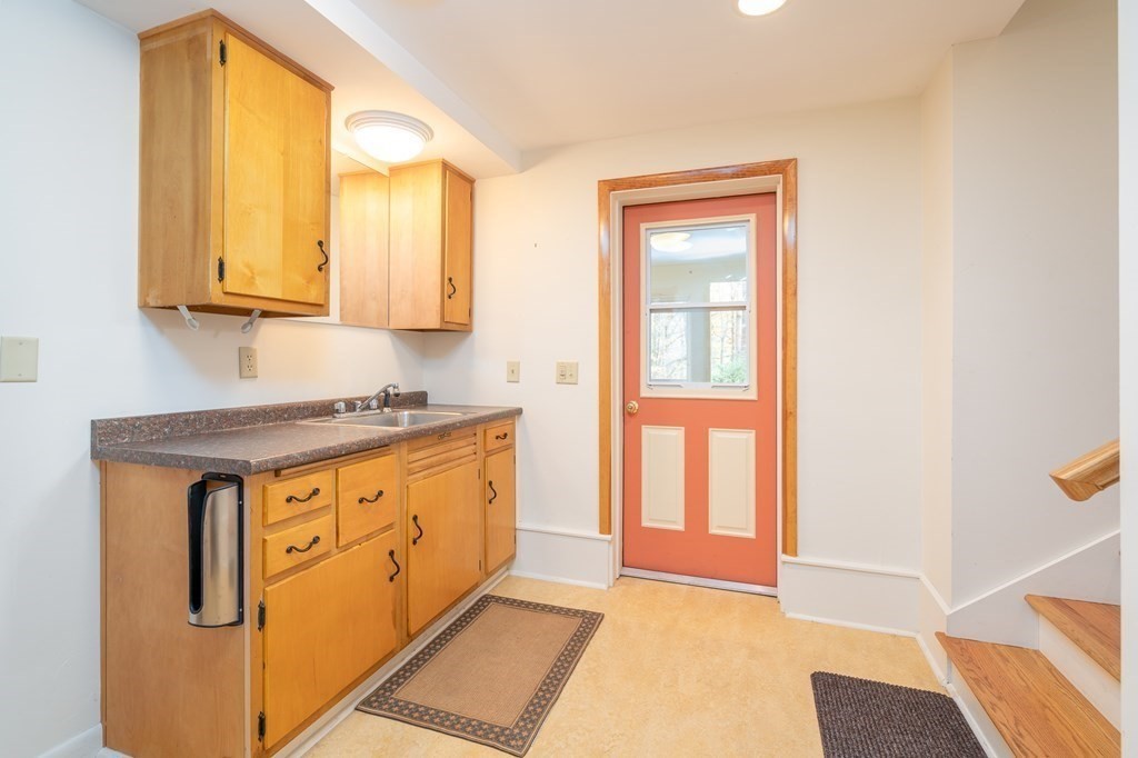 44 Fox Farms Road Northampton, MA 01062 - Photo 27 of 42 Gallery Image 27