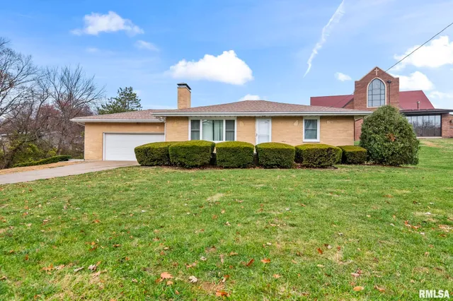 $217,900 | 2491 West Washington Street, Springfield, IL 62702