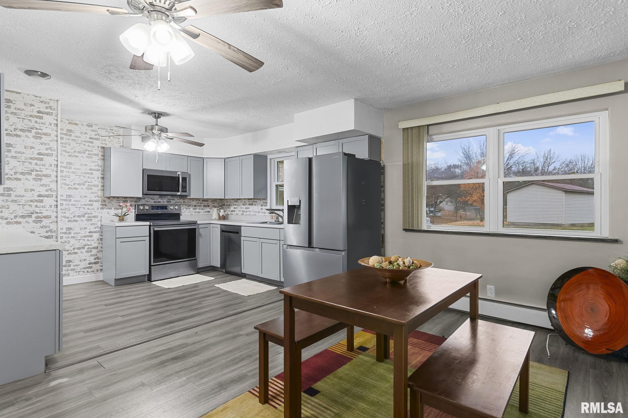 2491 West Washington Street Springfield, IL 62702 - Photo 11 of 31