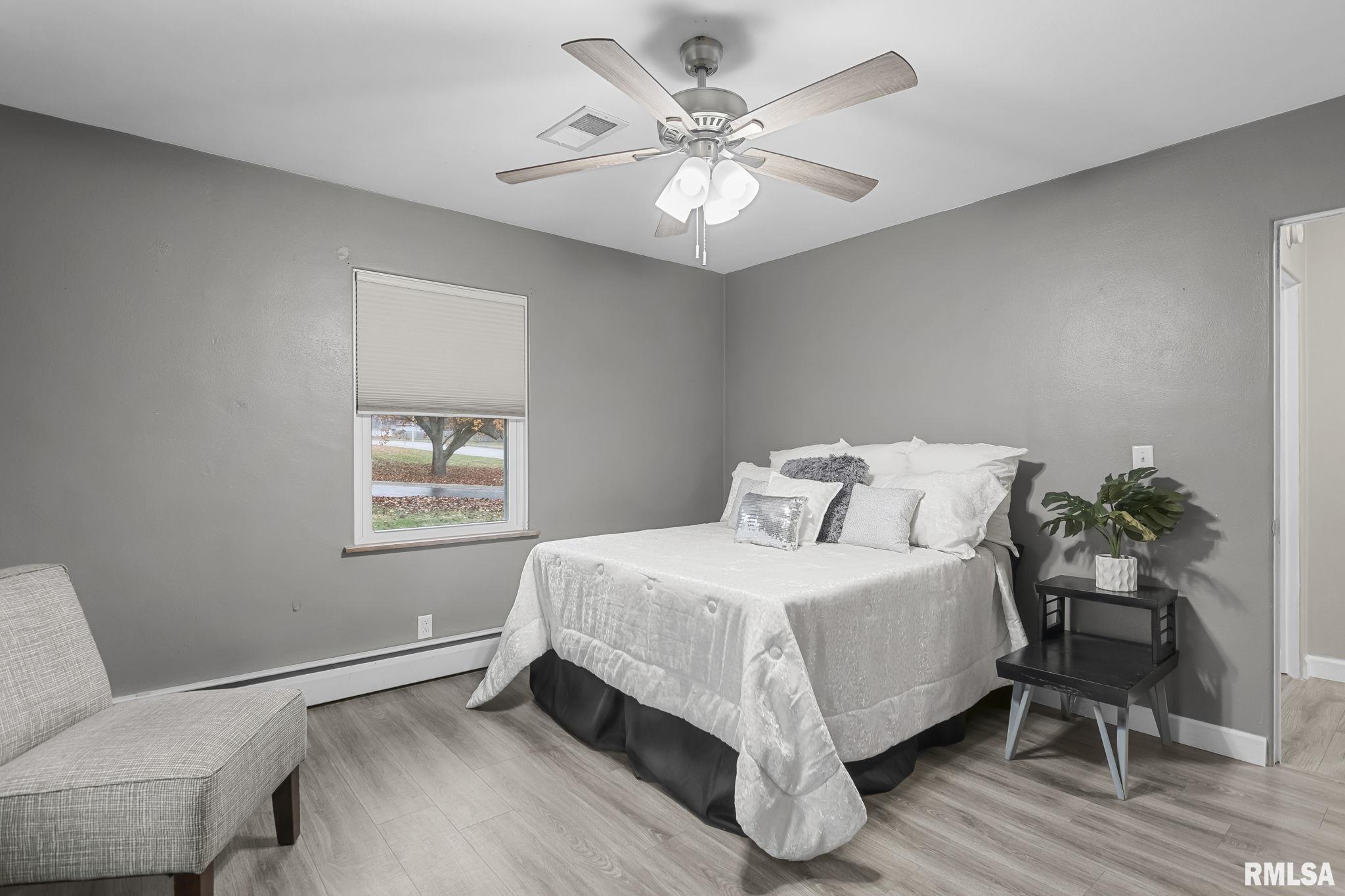 2491 West Washington Street Springfield, IL 62702 - Photo 14 of 31