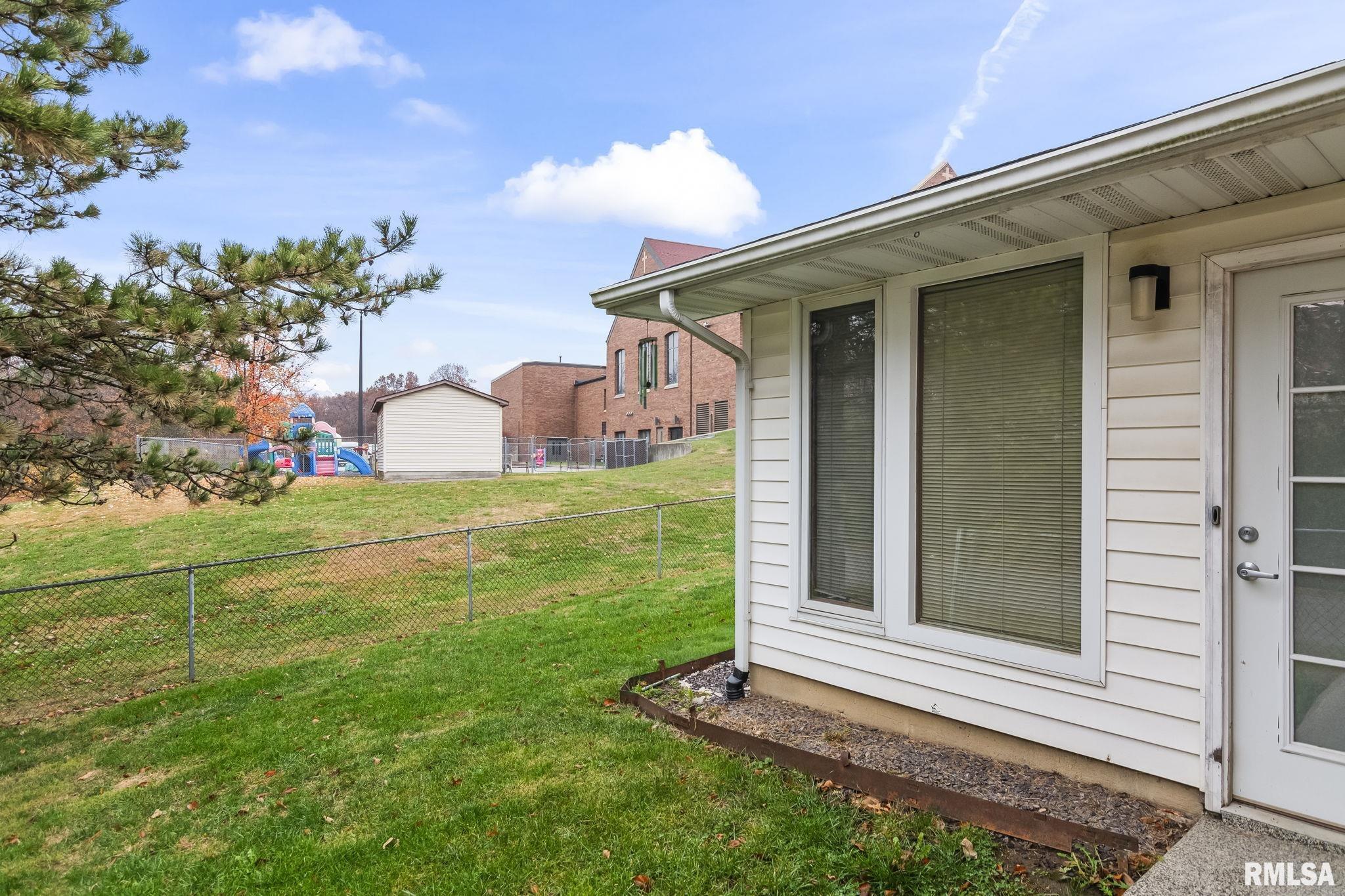 2491 West Washington Street Springfield, IL 62702 - Photo 28 of 31