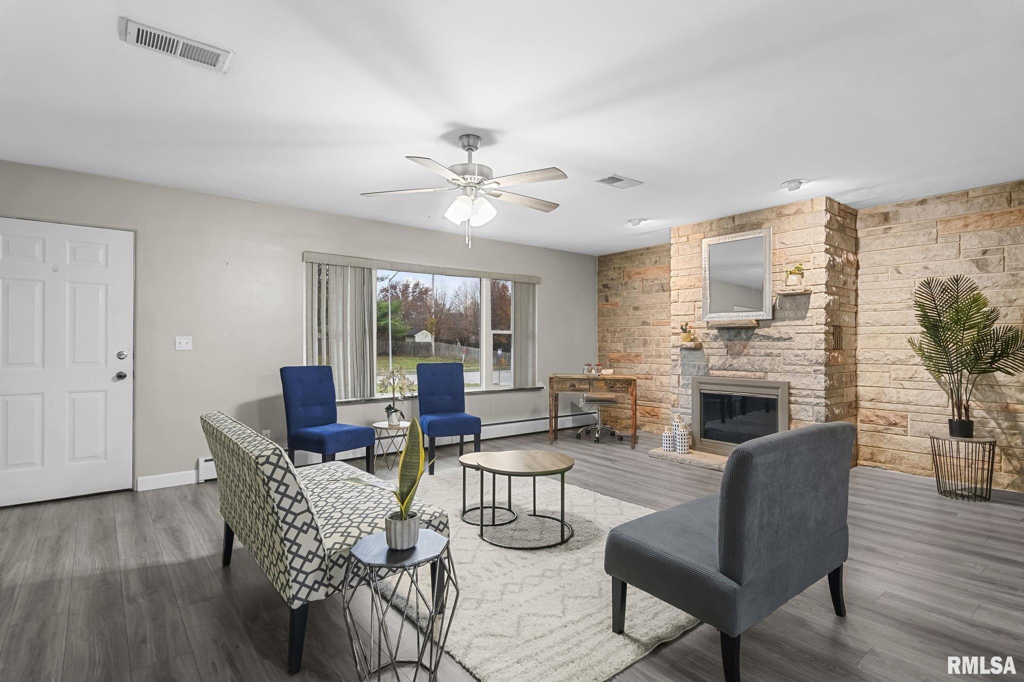 2491 West Washington Street Springfield, IL 62702 - Photo 3 of 31