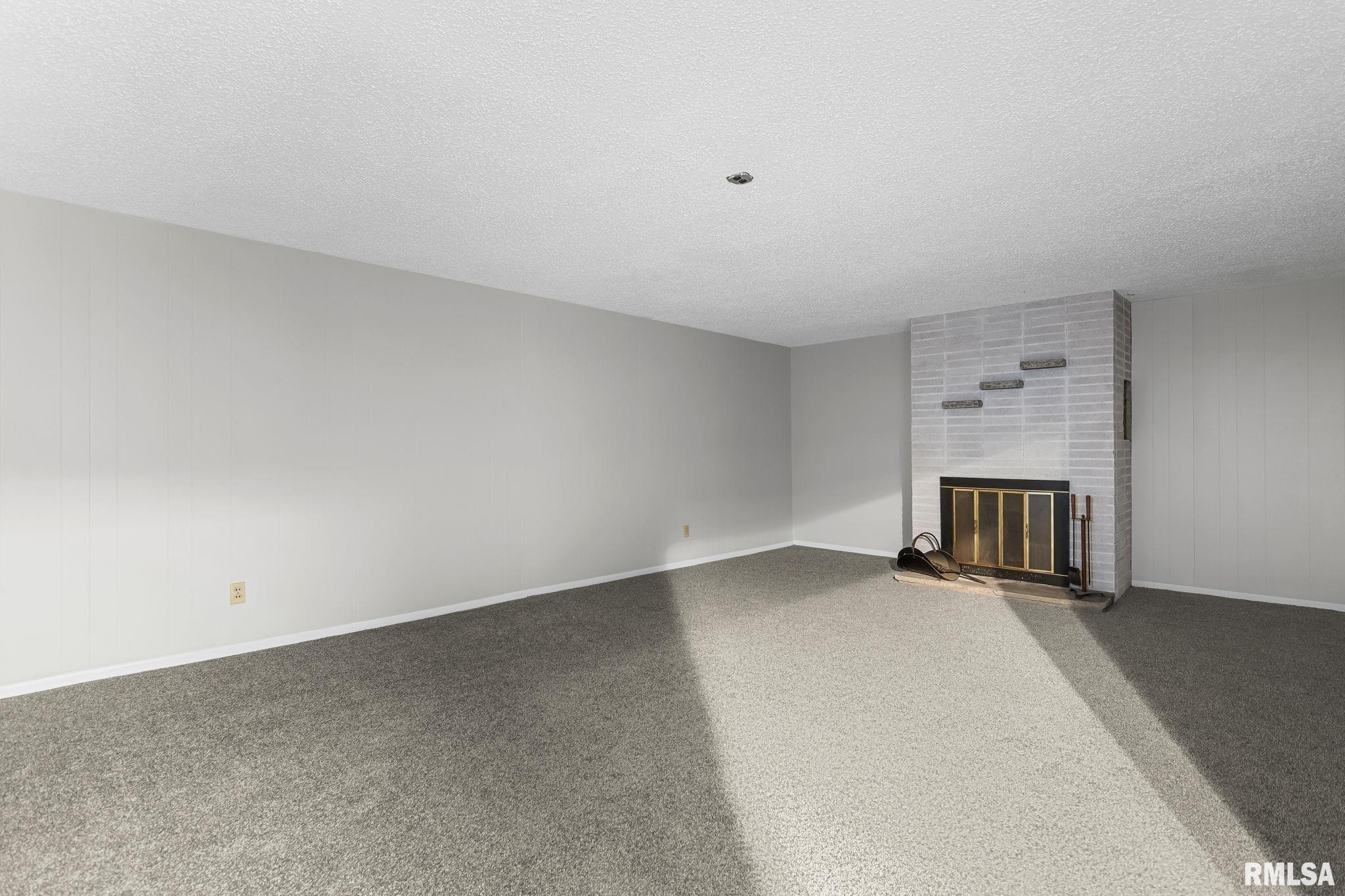 2491 West Washington Street Springfield, IL 62702 - Photo 7 of 31