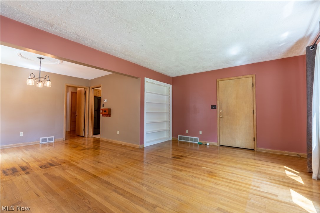 108-110 Winchester Road Akron, OH 44333 - Photo 6 of 33 Open Living room Room and Dining Room space #1