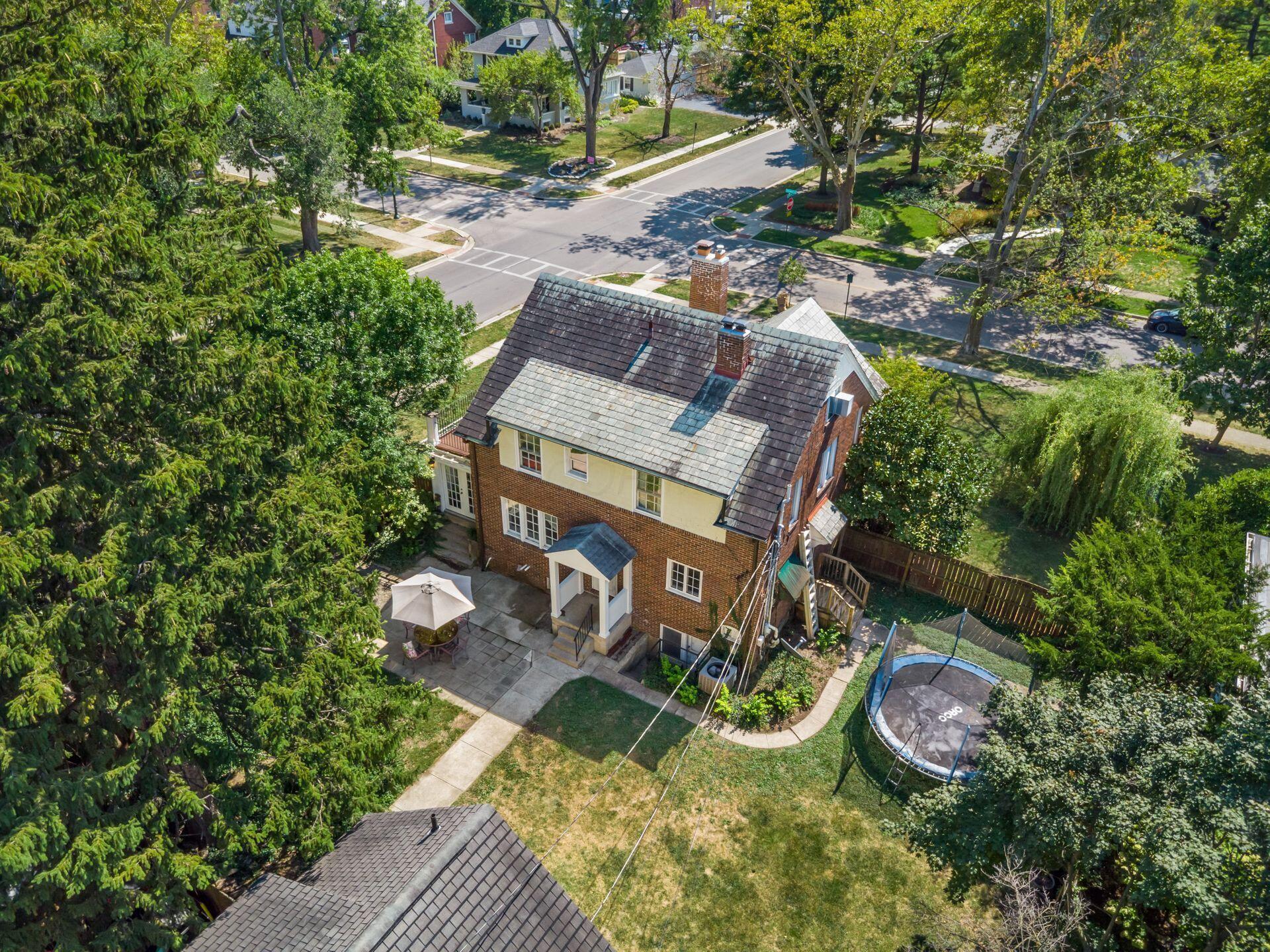 2424 Sherwood Road Bexley, OH 43209 - Photo 80 of 92 Drone