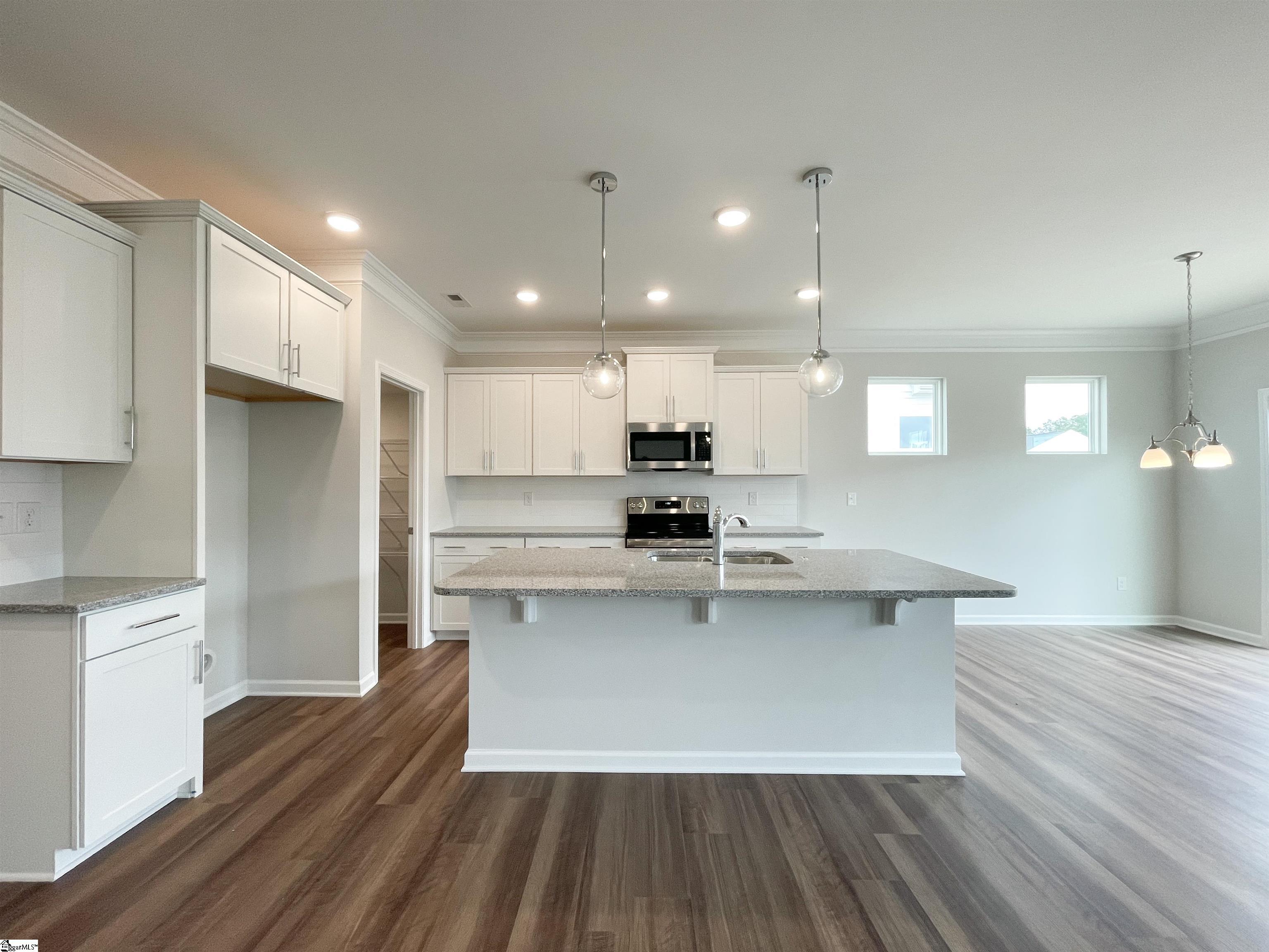281 Pendergast Road Greenville, SC 29605 - Photo 8 of 36 Gallery Image 8