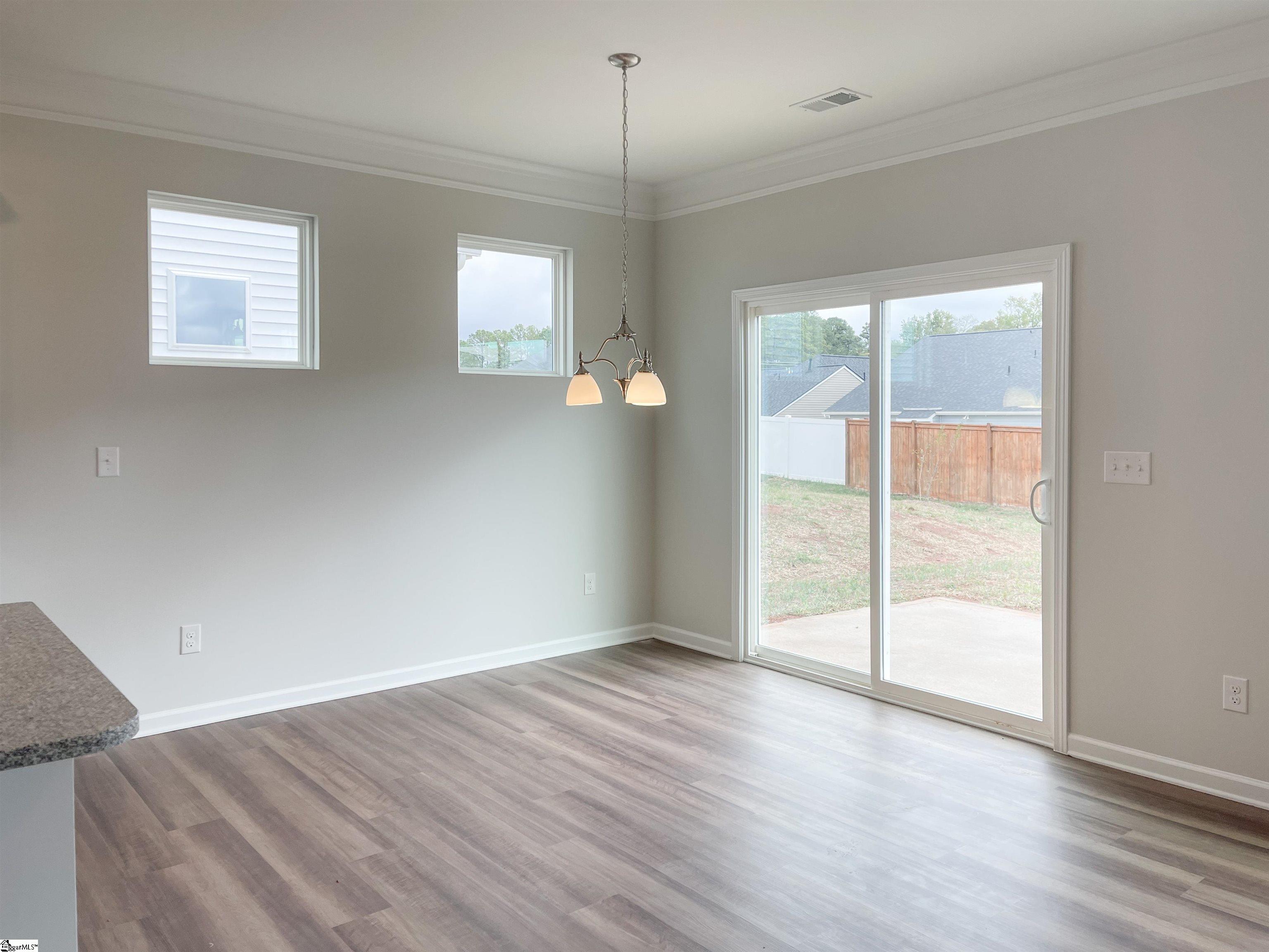 281 Pendergast Road Greenville, SC 29605 - Photo 10 of 36 Gallery Image 10