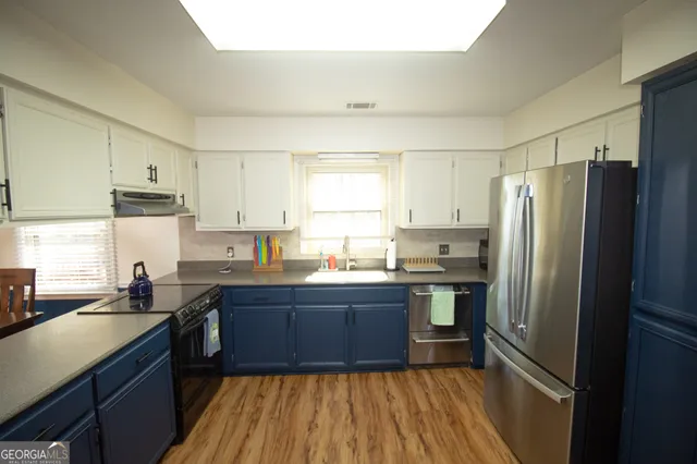 $2,100 | 410 Cardinal Drive, Statesboro, GA 30461