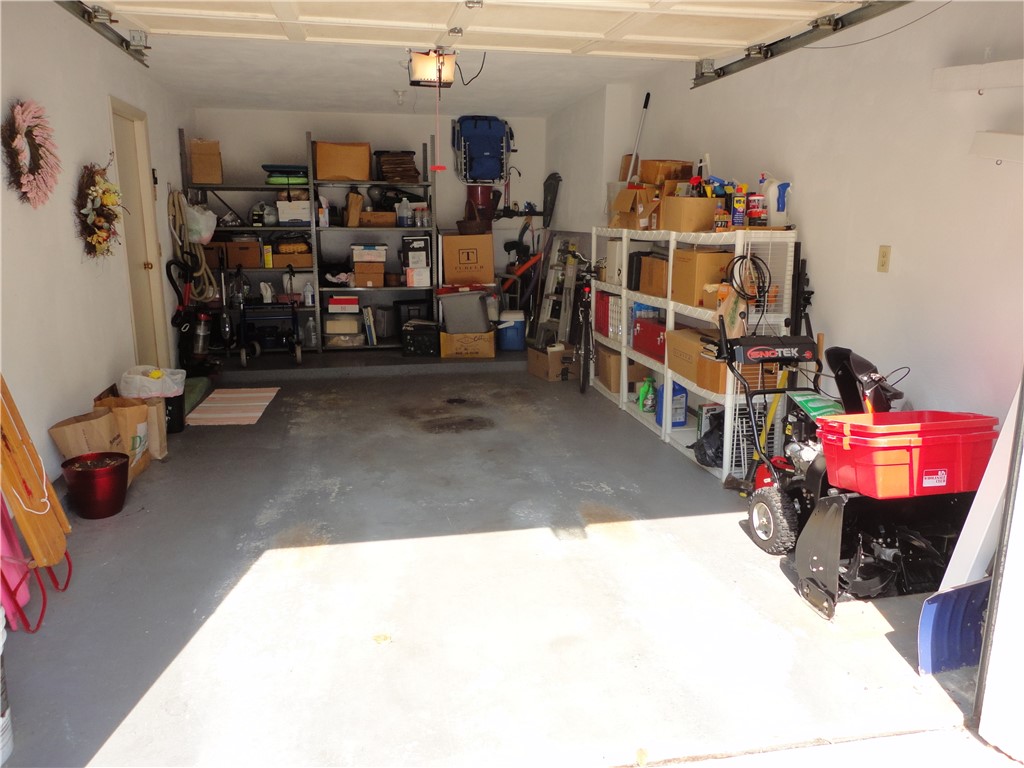 196 Old River Road, Unit 212 Lincoln, RI 02865 - Photo 22 of 22 Gallery Image 22