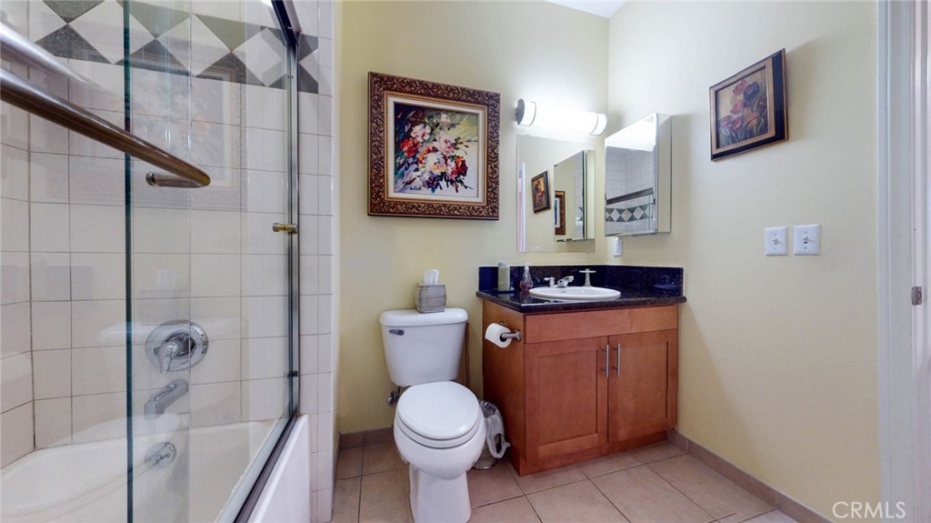 4821 Bakman Avenue, Unit 405 North Hollywood, CA 91601 - Photo 18 of 35