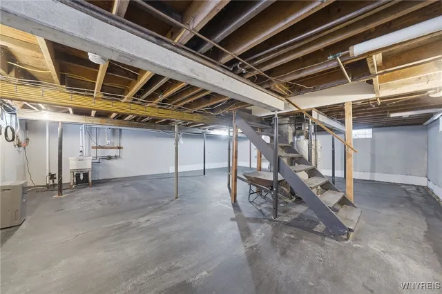 $325,000 | 6235 Seufert Road, Orchard Park, NY 14127