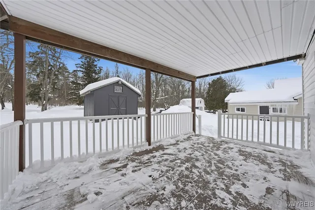 $325,000 | 6235 Seufert Road, Orchard Park, NY 14127