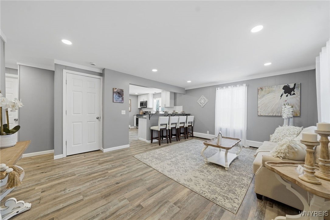 6235 Seufert Road Orchard Park, NY 14127 - Photo 10 of 25