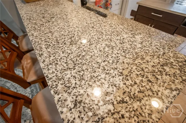 $264,500 | 660 South Barnett Shoals Road, Unit 410, Athens, GA 30605