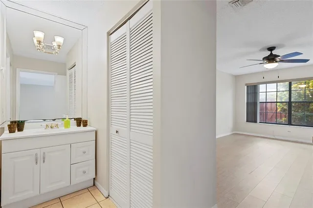 $2,250 | 2516 Southwest 74th Terrace, Unit 102, Davie, FL 33314