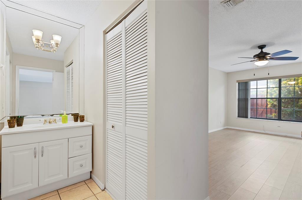 2516 Southwest 74th Terrace, Unit 102 Davie, FL 33314 - Photo 16 of 27