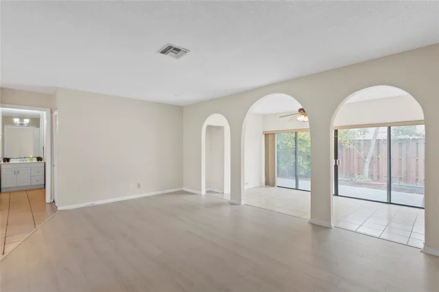 $2,250 | 2516 Southwest 74th Terrace, Unit 102, Davie, FL 33314