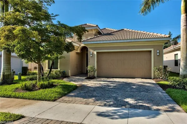 $3,800 | 1614 Serrano Circle, Naples, FL 34105