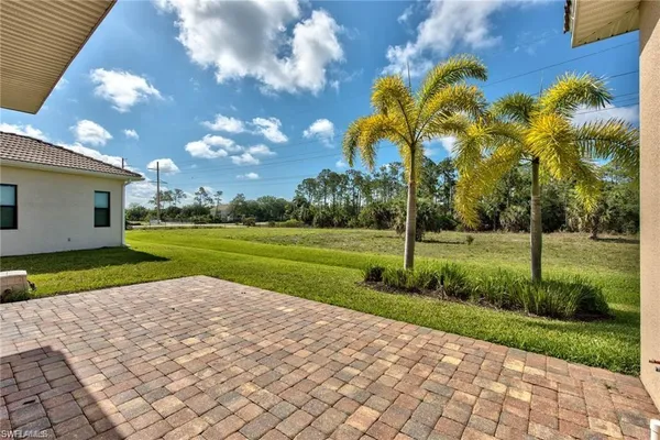 $3,800 | 1614 Serrano Circle, Naples, FL 34105