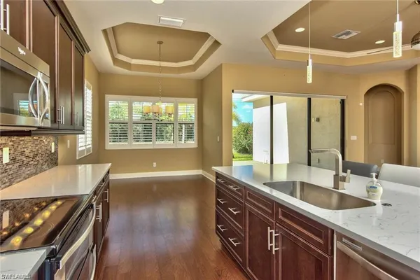 $3,800 | 1614 Serrano Circle, Naples, FL 34105