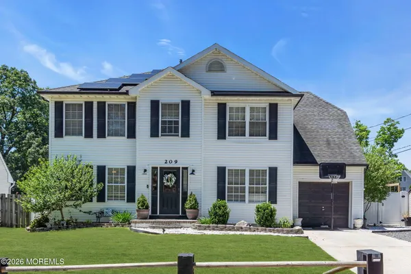 $669,000 | 209 Gilford Avenue, Island Heights, NJ 08732