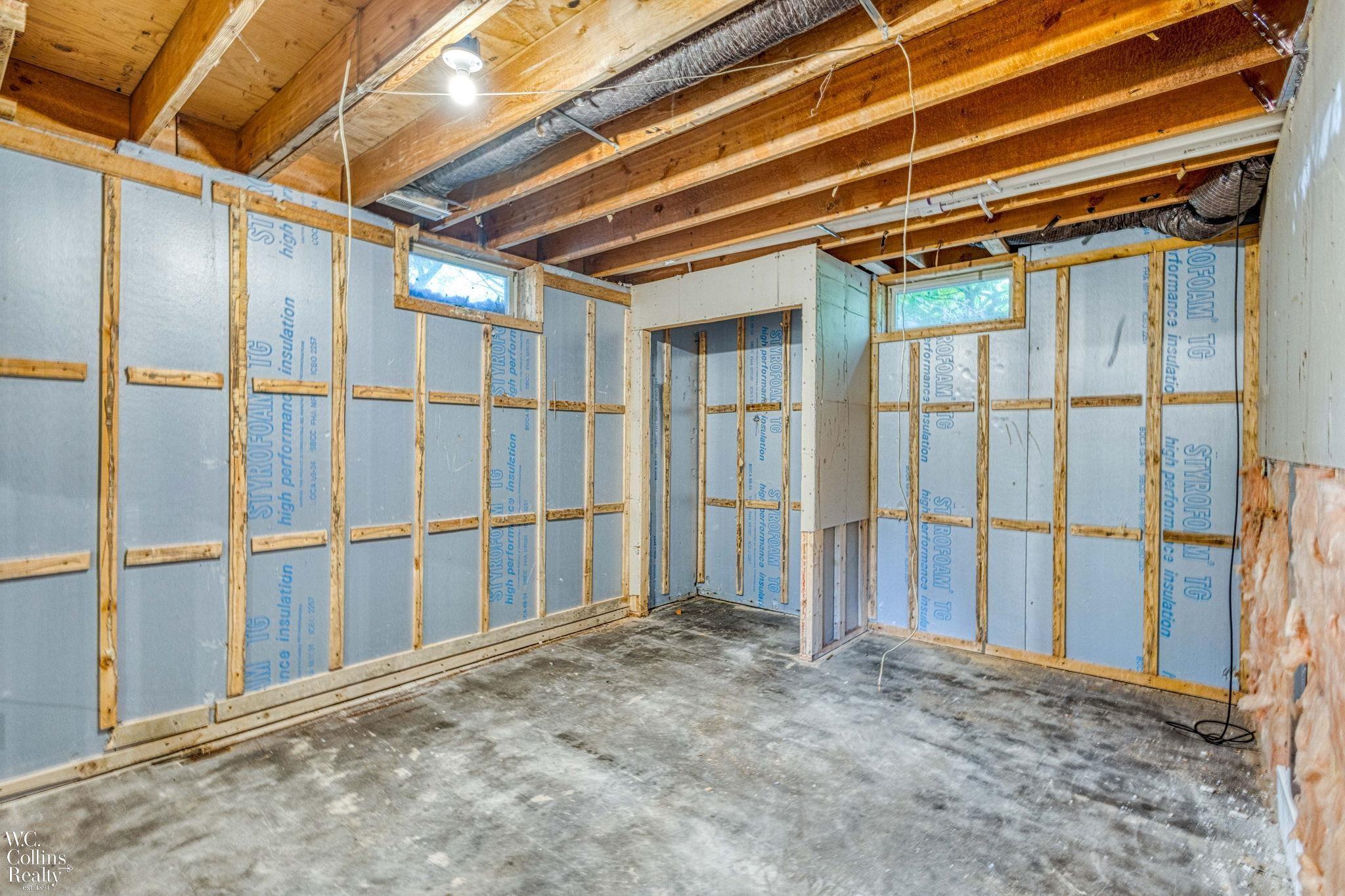 1621 Fish Lake Road Lapeer, MI 48446 - Photo 34 of 52 50148083-f43b614b-0f4a-41c4-bbad-9e470d86450e.JPG
