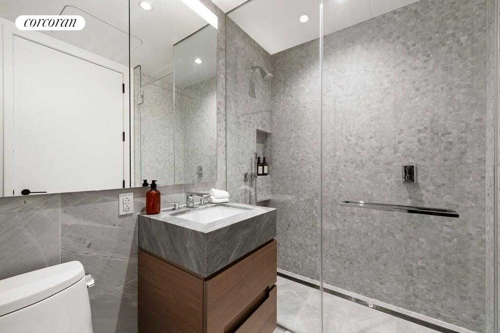 30 Riverside Boulevard, Unit 32A Manhattan, NY 10069 - Photo 10 of 14