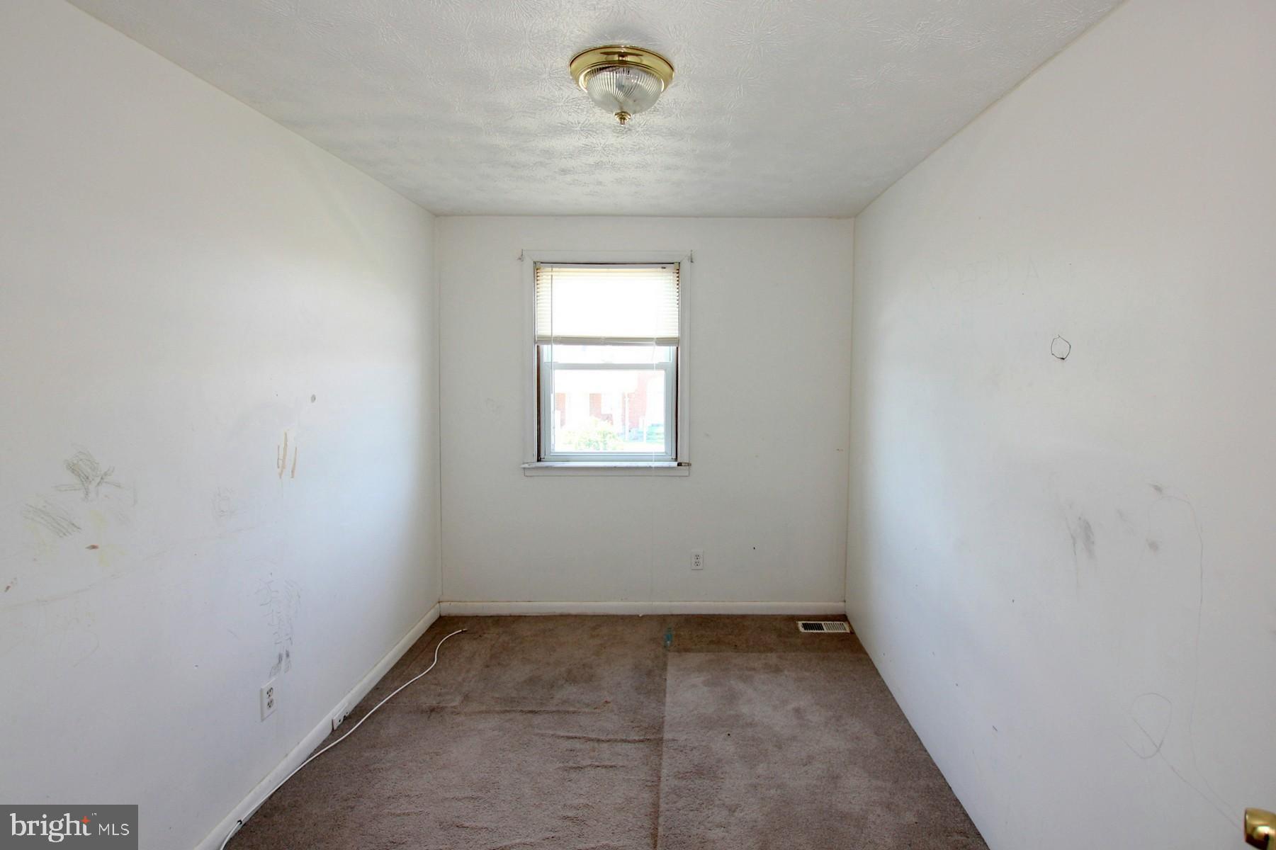 2142 Graythorn Road Baltimore, MD 21220 - Photo 13 of 20 Bedroom