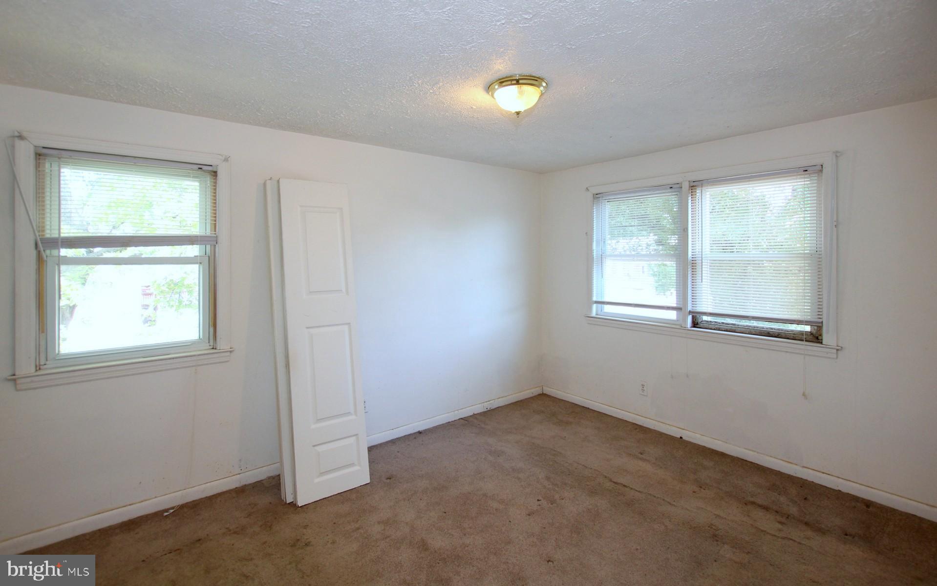 2142 Graythorn Road Baltimore, MD 21220 - Photo 15 of 20 Bedroom