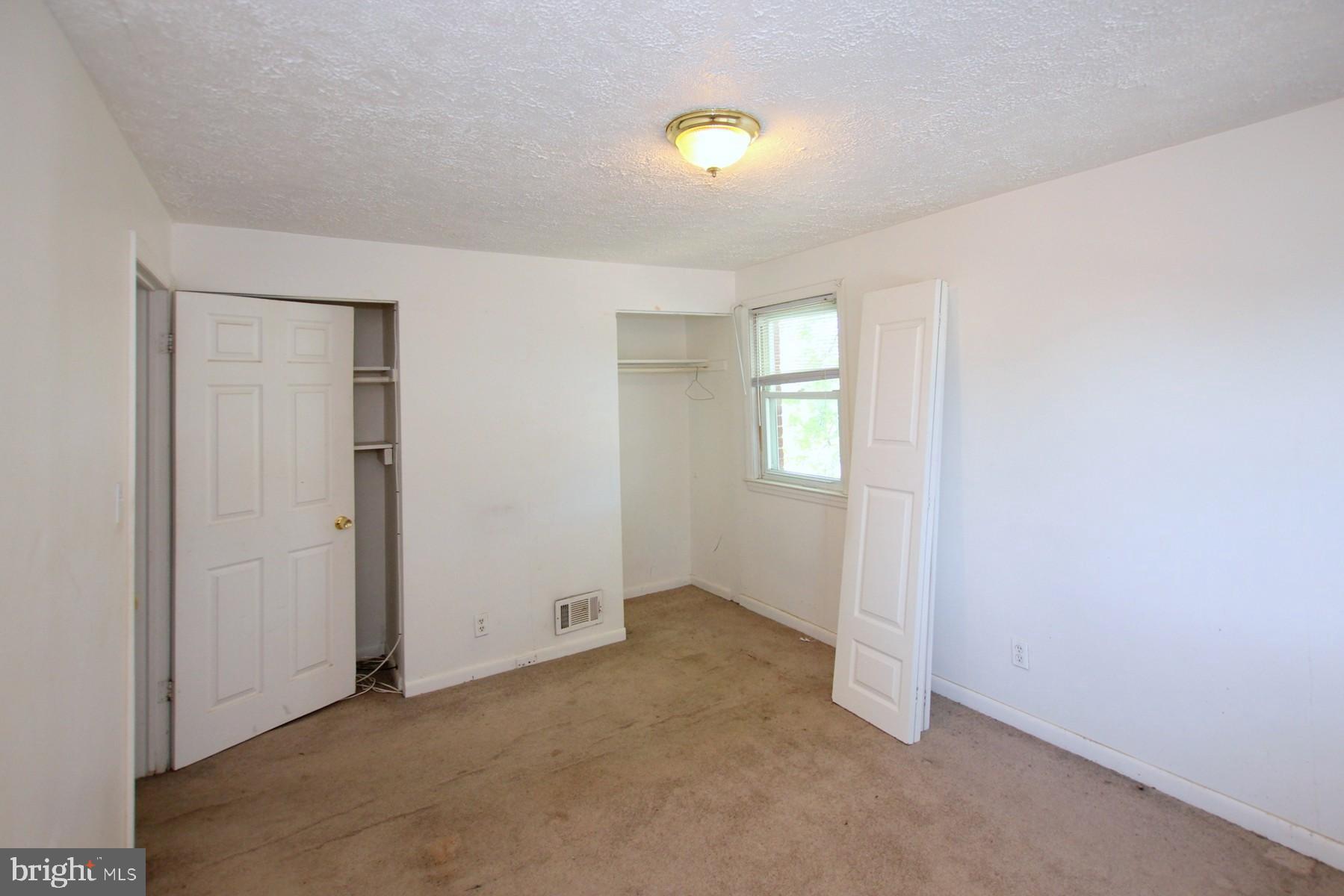 2142 Graythorn Road Baltimore, MD 21220 - Photo 17 of 20 Bedroom
