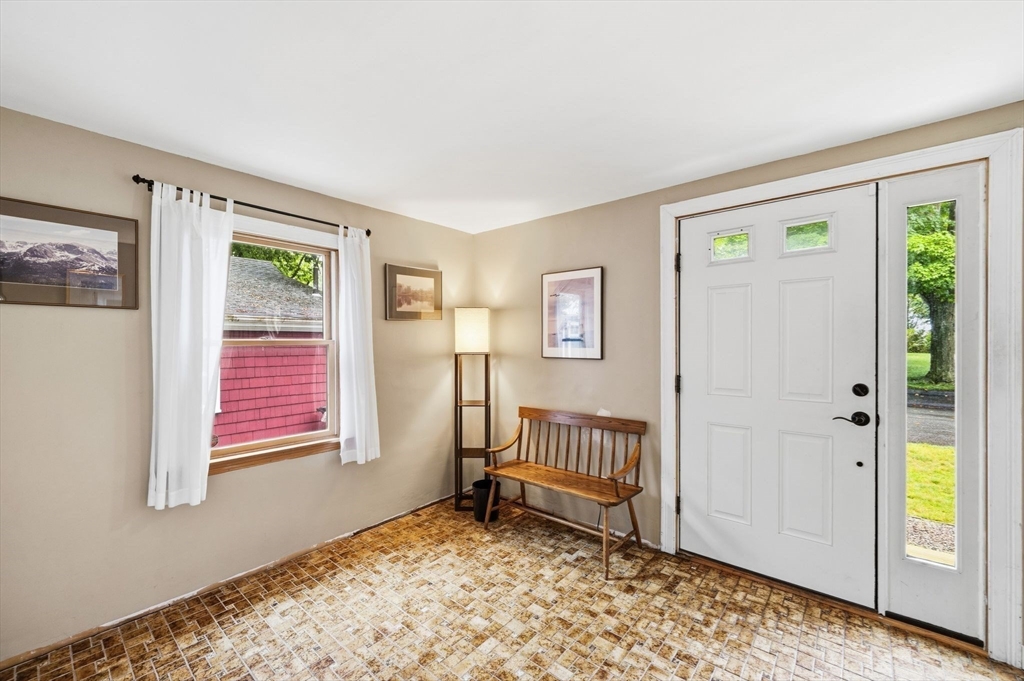 1 Johns Road Marblehead, MA 01945 - Photo 17 of 24 Gallery Image 17