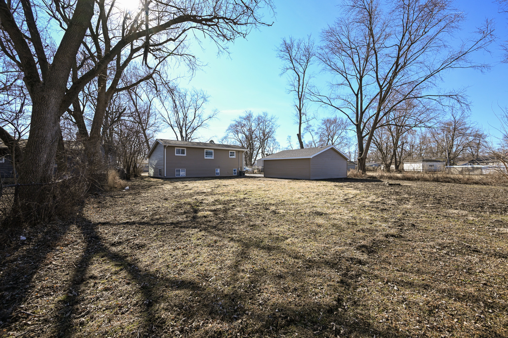 15330 Cherry Lane Markham, IL 60428 - Photo 23 of 24