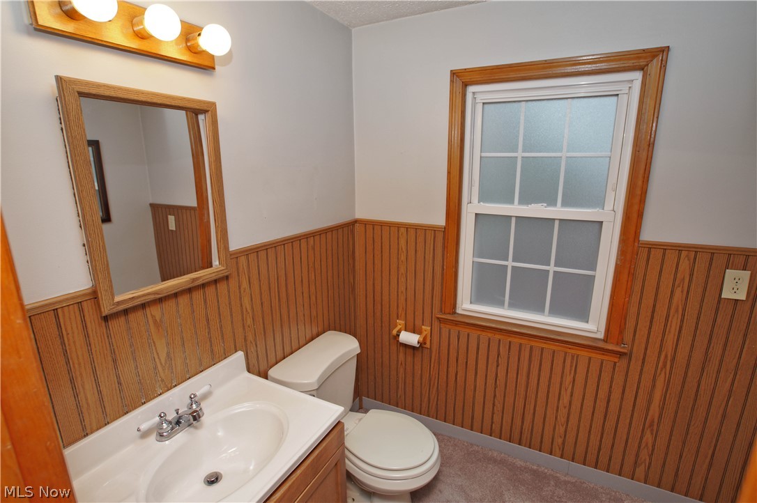 448 Chestnut Road Independence, OH 44131 - Photo 16 of 26