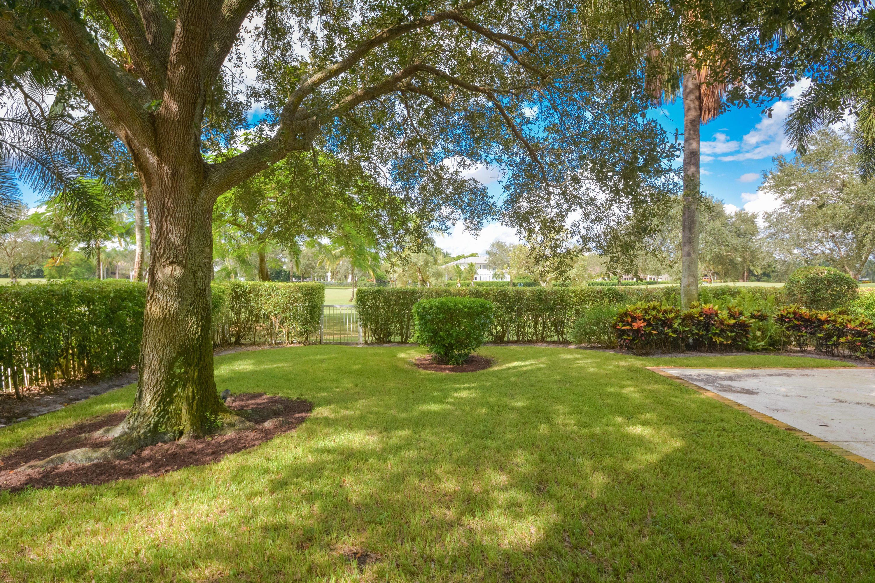 5251 Northwest 37th Avenue Boca Raton, FL 33496 - Photo 45 of 64 Yard