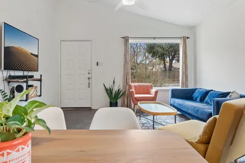 $300,000 | 6016 Baton Rouge Drive, Austin, TX 78727