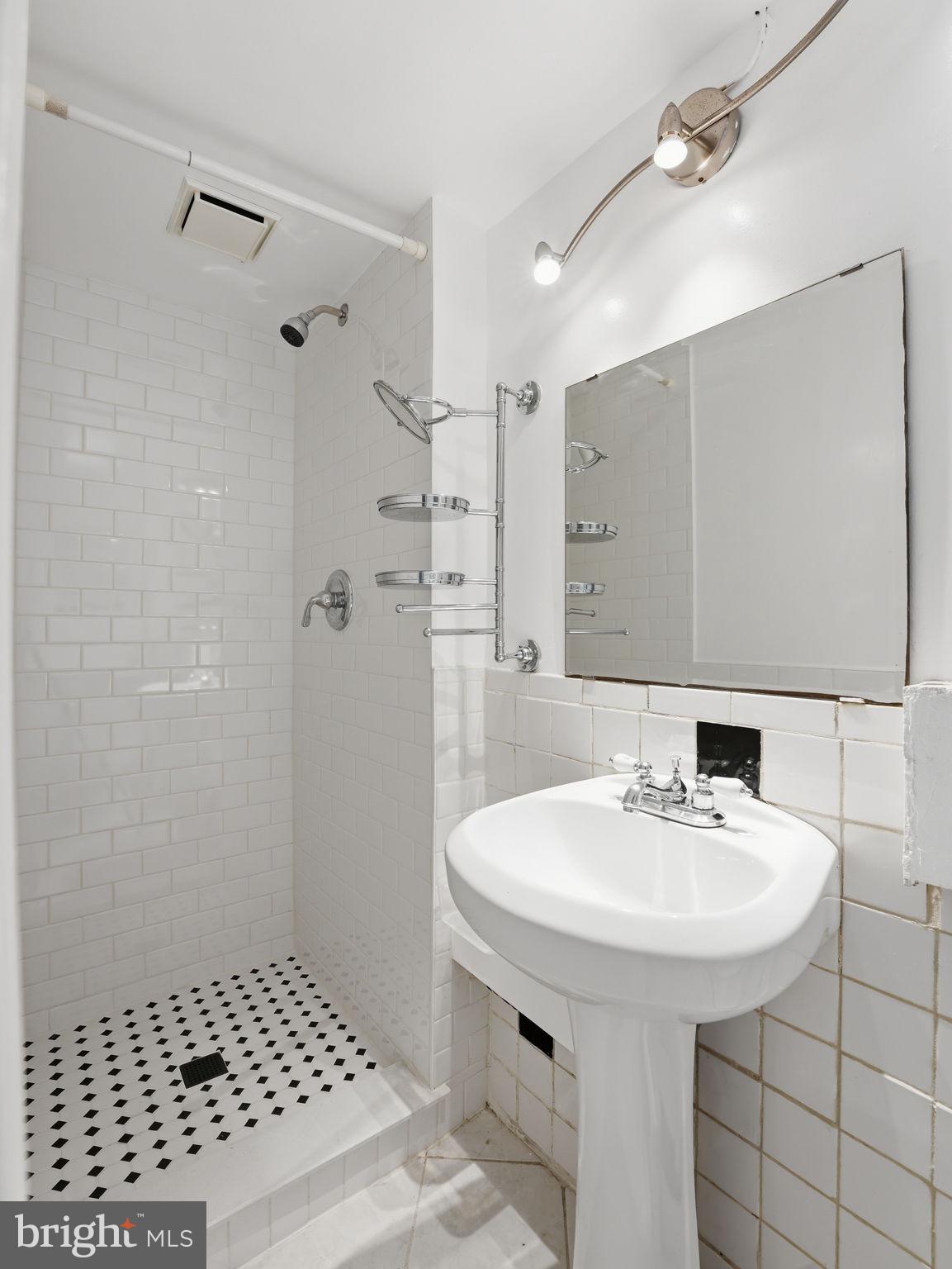 1922 Park Road Northwest Washington, DC 20010 - Photo 37 of 38