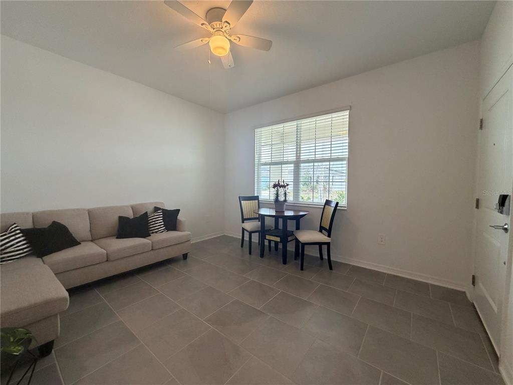 652 Grove Street Winter Haven, FL 33881 - Photo 5 of 42