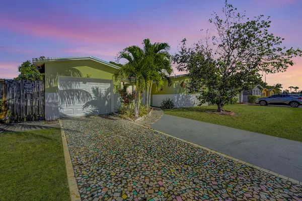 $3,650 | 6481 Kimberly Boulevard, North Lauderdale, FL 33068